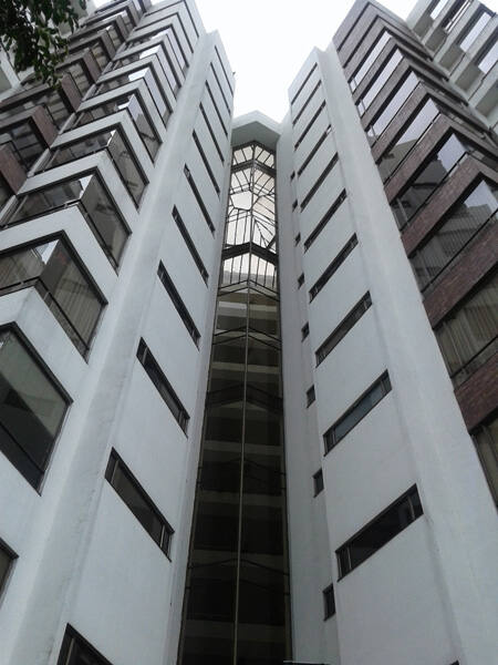 Pinturaexteriores mantenimiento integral para edificios y fachadas en Bogota trabajos en alturas pintura de interiores y